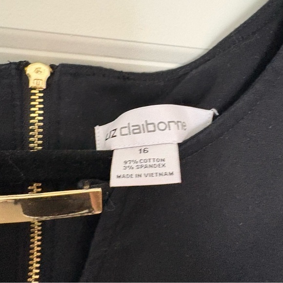 Liz Claiborne Women’s Black and White Sleeveless Midi Dress - Picture 6 of 8